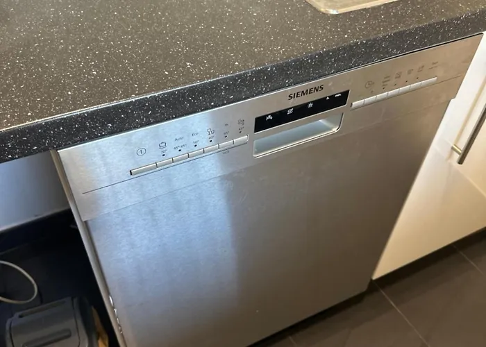 2 In Mit Privatparkplatz-self Check In-15min Bis Frankfurt-25min Bis Flughafen