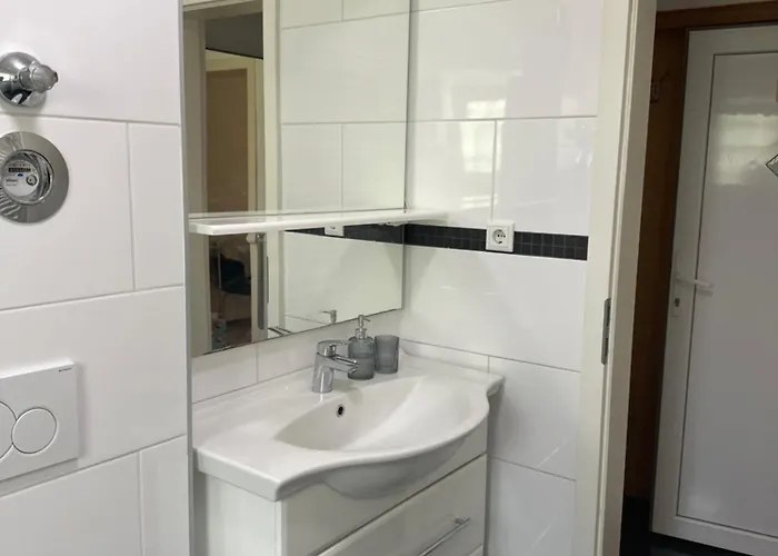 Apartment 2 In Mit Privatparkplatz-self Check In-15min Bis Frankfurt-25min Bis Flughafen Karben